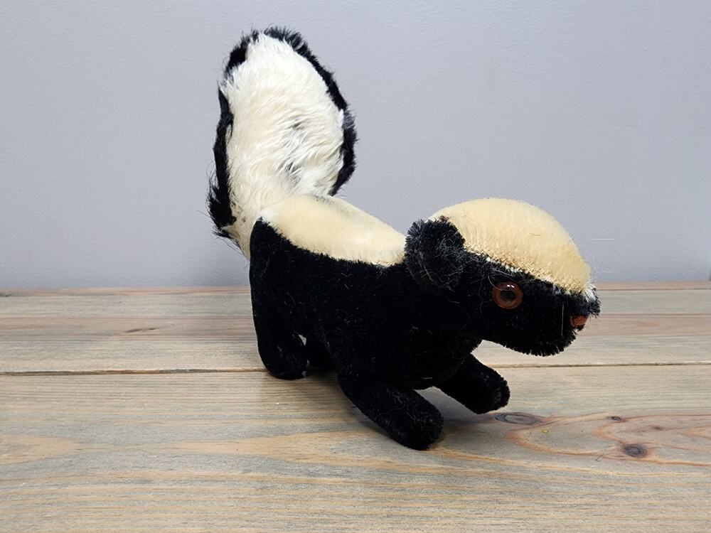 Vintage Steiff Skunk Forest Animals Collection Black Velvet & Mohair 1960s
